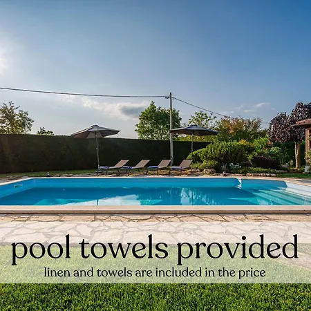 Vila Paolina - Hot Tub, Breakfast & Large Garden