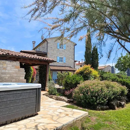 Vila Paolina With Hot Tub